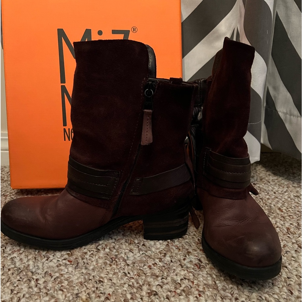 Mis Mooz ankle boots 🥰